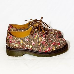 Doctor Martens floral shoes